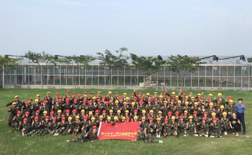 贺某地产集团河南区域2018年校招生集训营圆满闭营